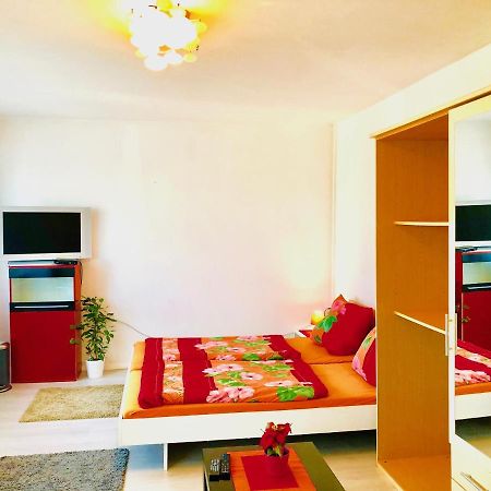#World Monteurzimmer Schkeuditz Eksteriør billede