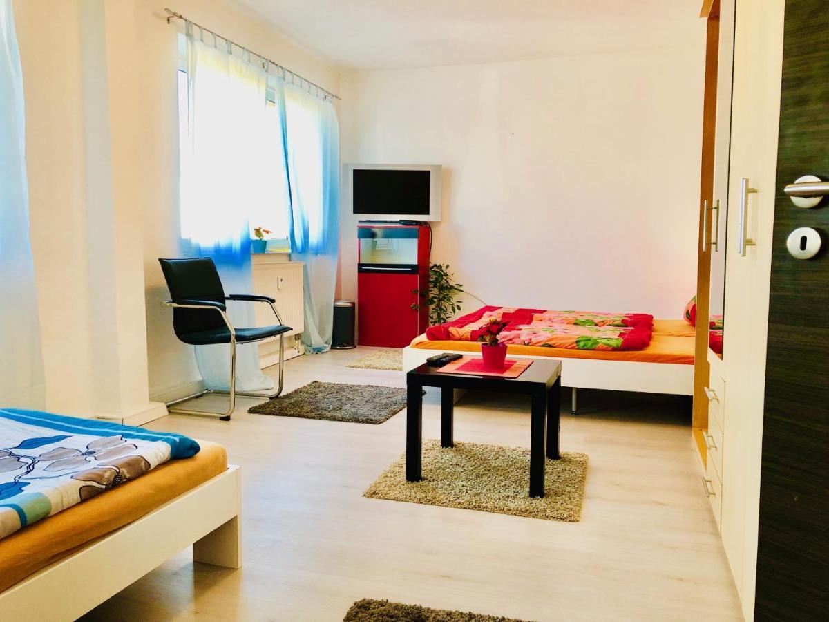 #World Monteurzimmer Schkeuditz Eksteriør billede
