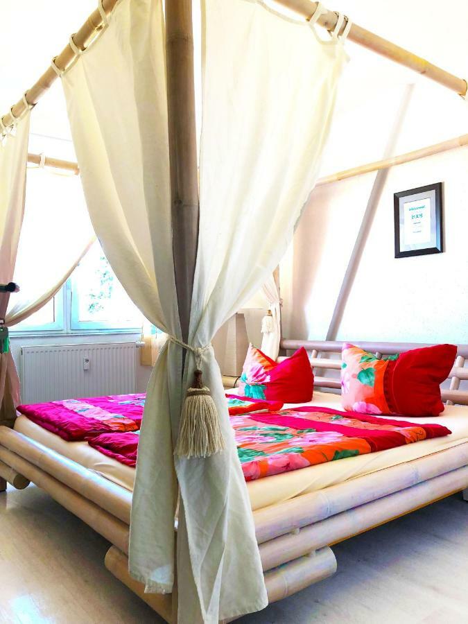 #World Monteurzimmer Schkeuditz Eksteriør billede
